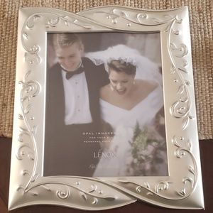 Lenox 8x10 picture frame